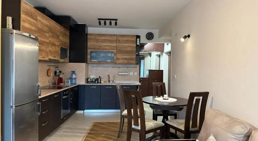 Kamy-Sophia Apartment - Image 1