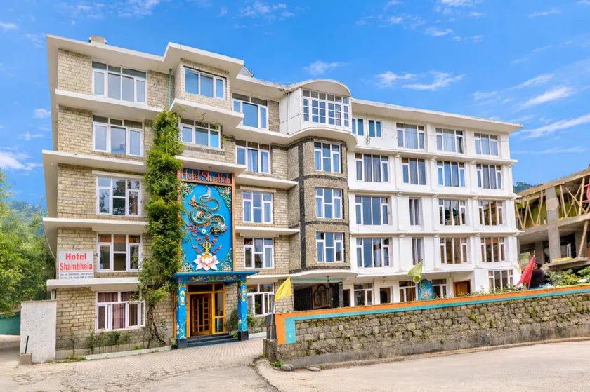 Hotel Shambhala Manali - Image 1