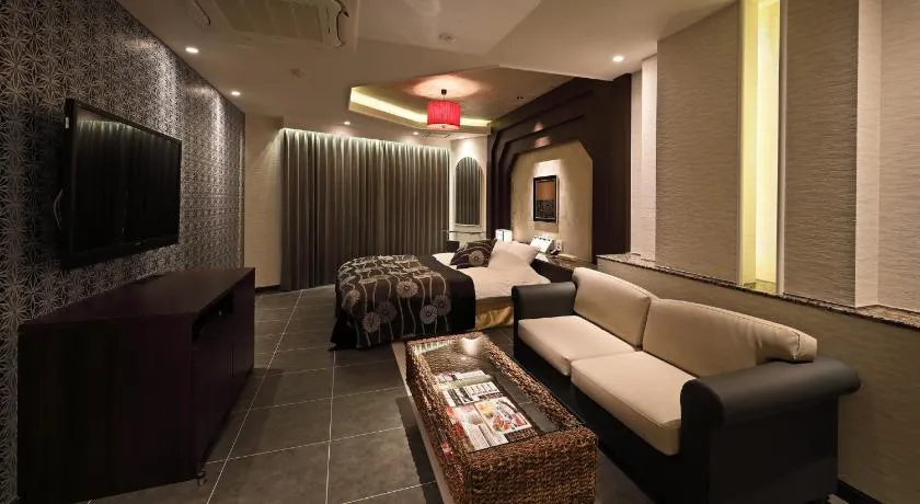Hotel Le Club PLUS 1 福岡新宮 -Adult Only- - Image 1