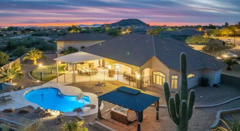4BR Mesa Mountainside Retreat with Pool, Hot Tub and Games - Image 1