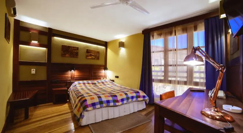 Hotel Chalet des Roses - Image 1