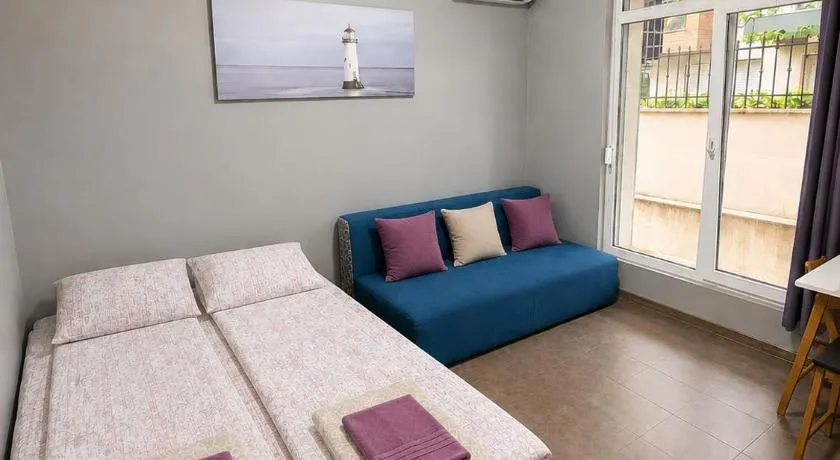 Lazy studio & private parking - Image 1