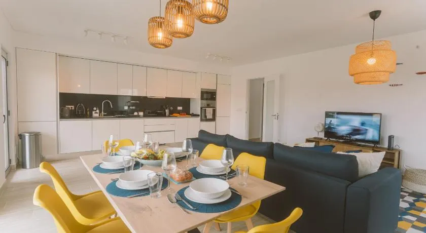 Best Houses 25 - Seaside Retreat - Image 1