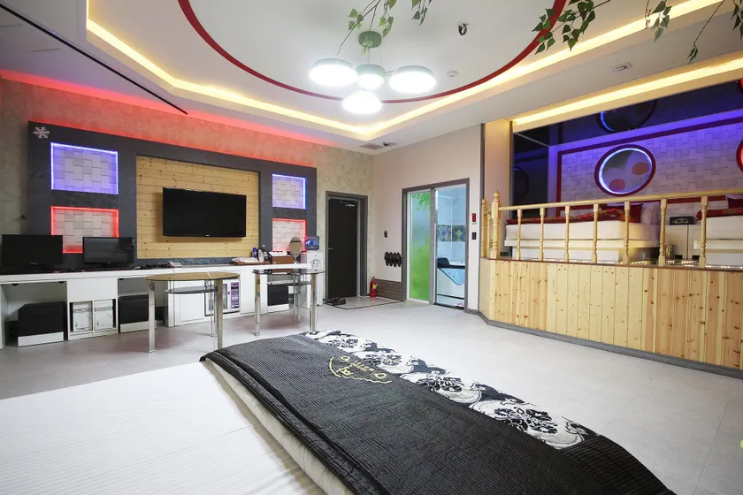 Gyeongsan Jjak Self check-in Motel - Image 1
