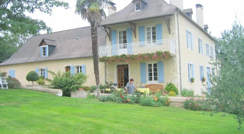 Maison d'Hôtes Canterou - Image 1