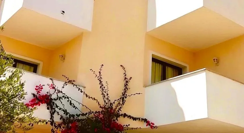 Palau City Hotel - Image 1