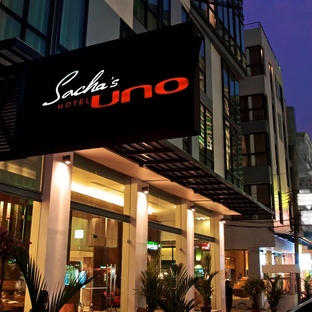 Sachas Hotel UNO Asoke Sukhumvit Bangkok - Image 1