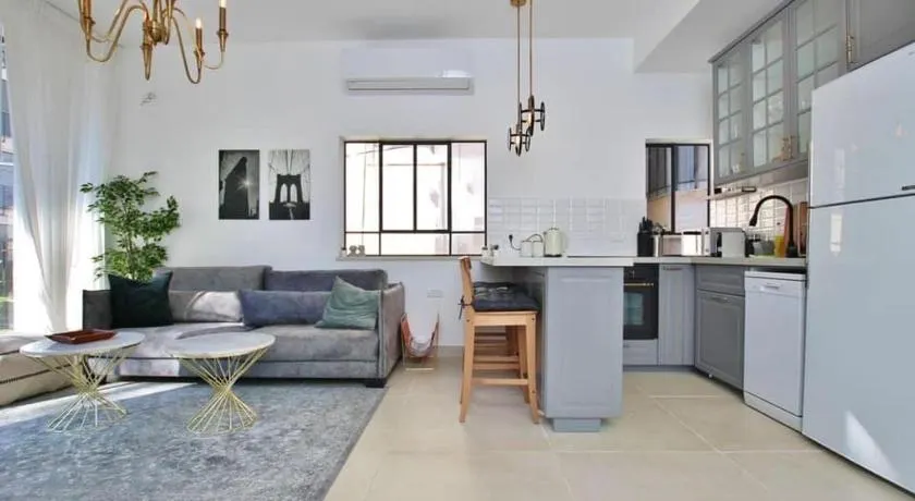amazing apartment in the city center by the beach - Image 1