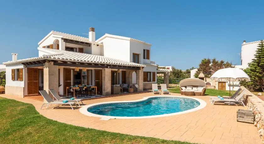 Lasaienea 4 bedroom villa, Cala Morell - Image 1
