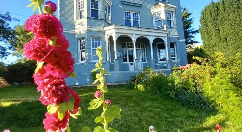 Northampton House - Image 1