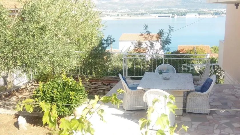 Apartment The View A2 Mastrinka, Island Ciovo - Image 1