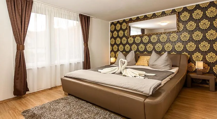 Kőszeg Panzió - Image 1