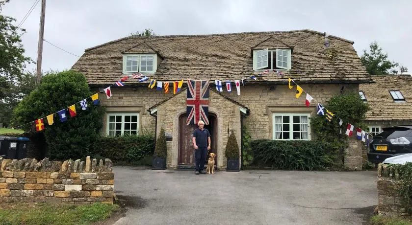 The Old School, Idbury, OX7 6RU - Image 1