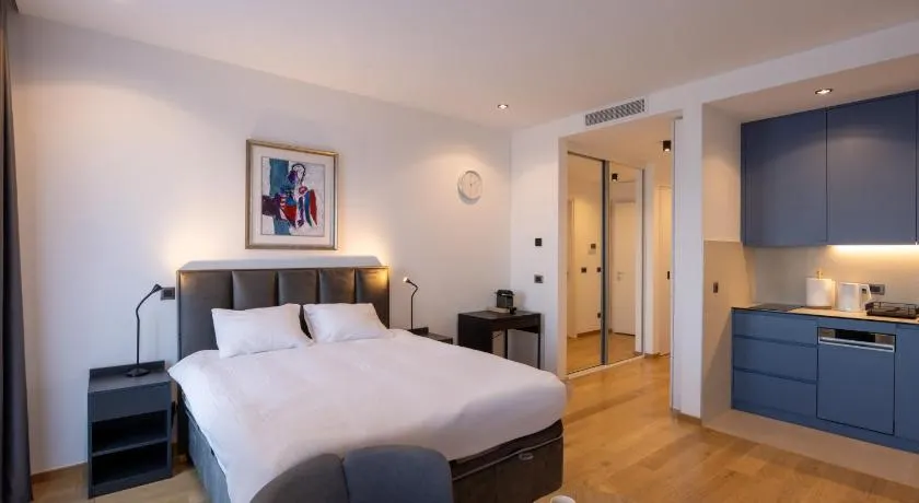 Belgrade Center Apartment Lux 1 - Image 1