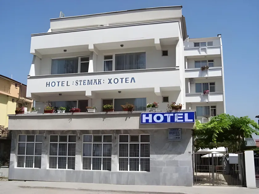 Stemak Hotel - Image 1