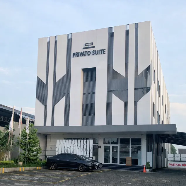 Privato Suite Purwokerto - Image 1