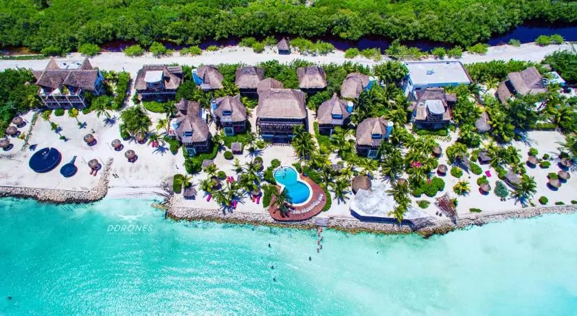 Hotel Villas Flamingos - Image 1
