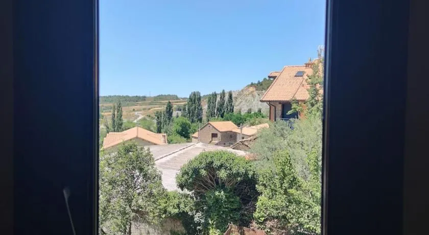 Albergue rural l'Almada de Yebra - Image 1