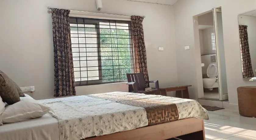 Sugamya Farm Guesthouse - Image 1