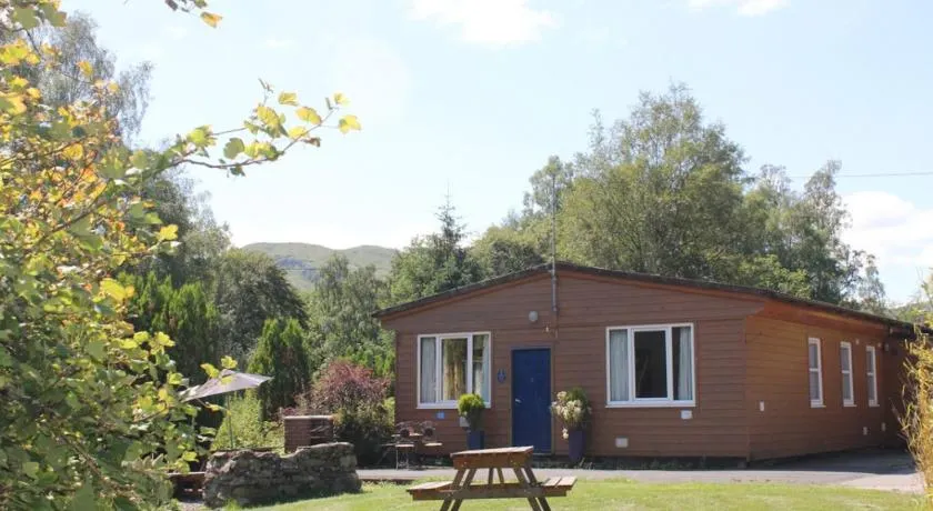 Woodland Chestnut Lodge - Image 1