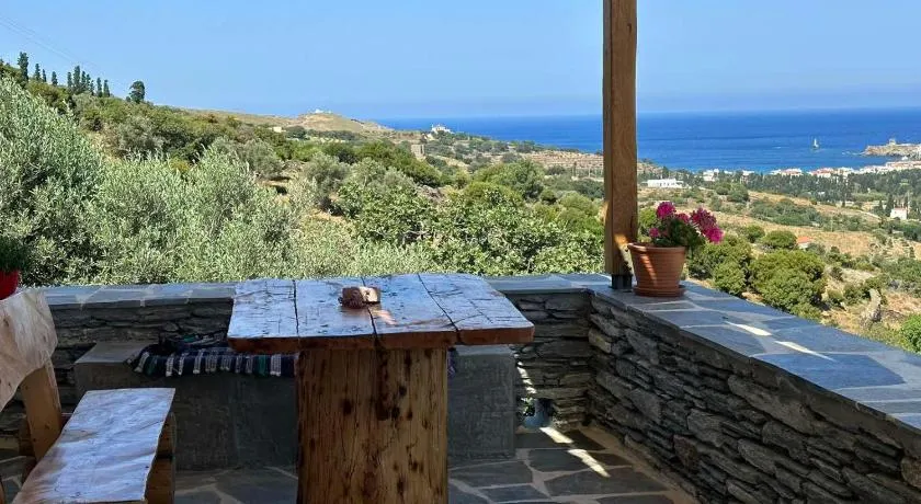 Richie's Sea View Romantic Residences - Image 1