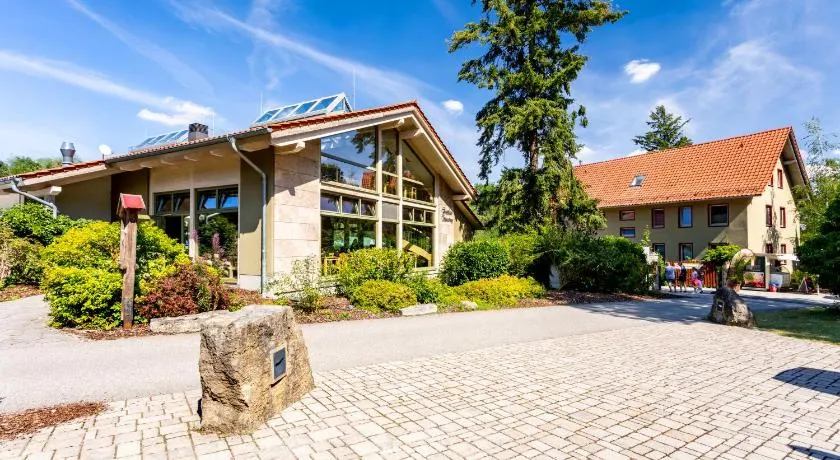 Forsthaus Thiemsburg im Nationalpark Hainich - Image 1