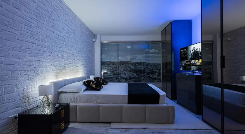 Gramsci Prestige Apartment - Image 1