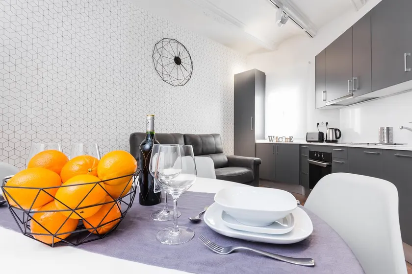 PENTHOUSE near Sagrada Familia!! - Image 1