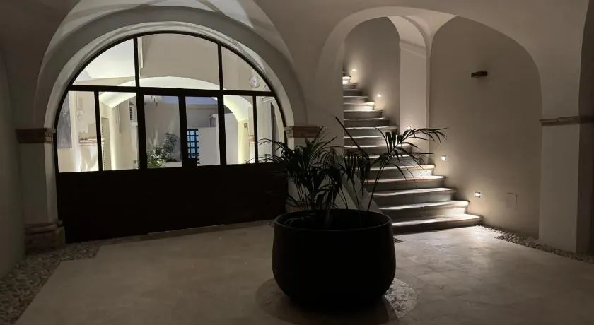 La Corte Rental Room - Image 1