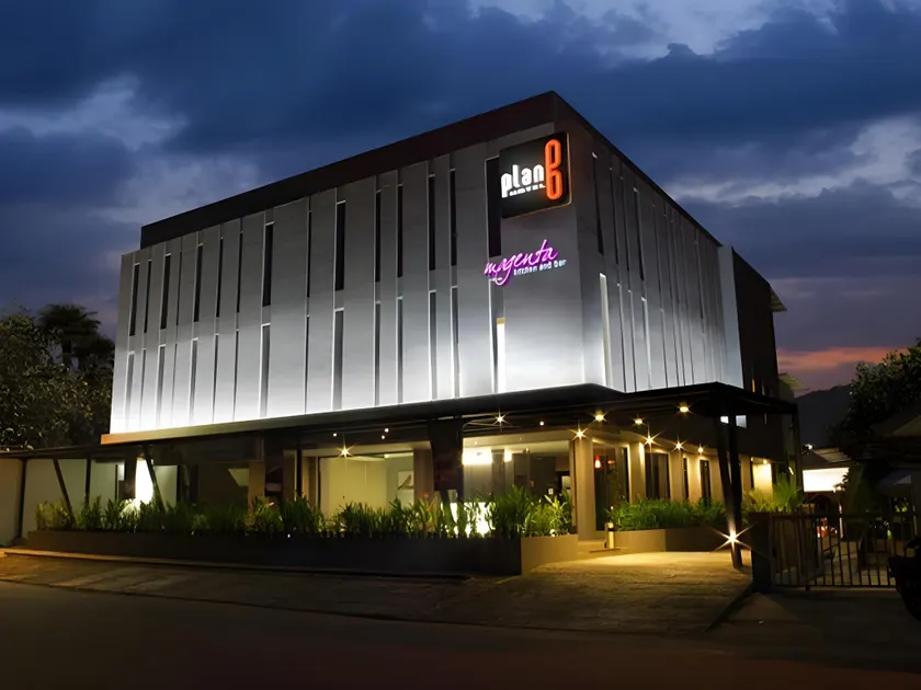 Plan B Hotel - Image 1