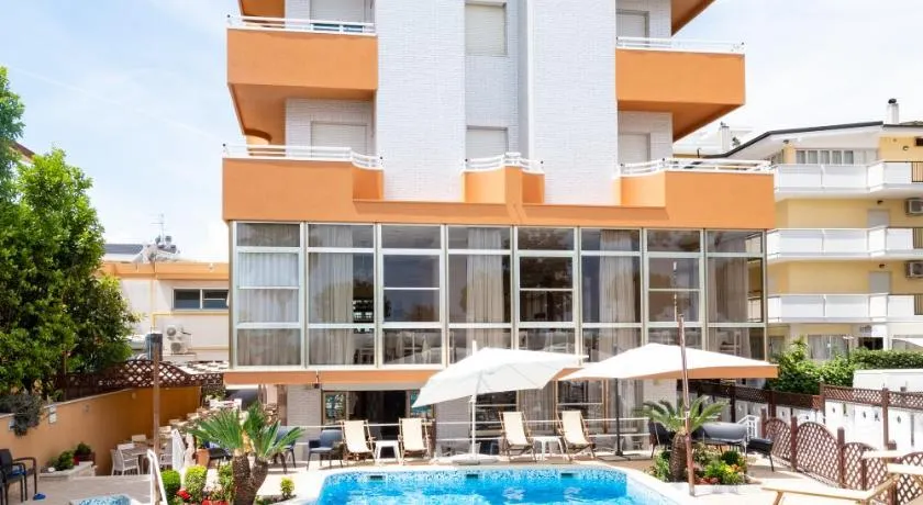 Hotel Baltic - Image 1