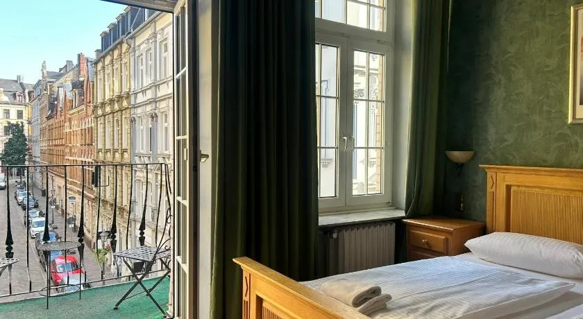 Nostalgie Altstadthotel Kornpforte - Image 1