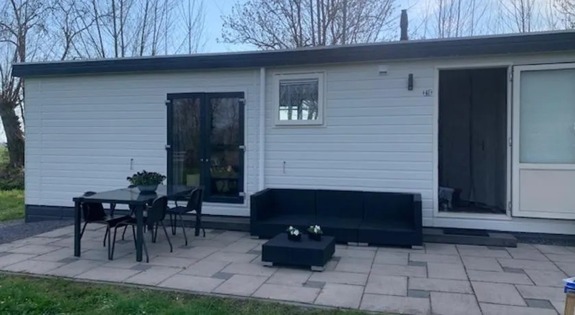 Landelijk gelegen chalet aan de Vecht vlakbij Amsterdam - Image 1