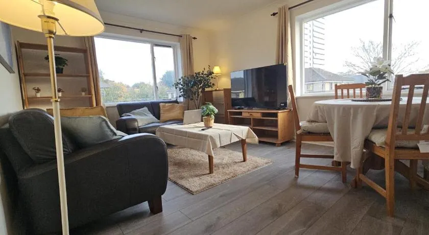 Chiswick Residence Homeshare - Image 1