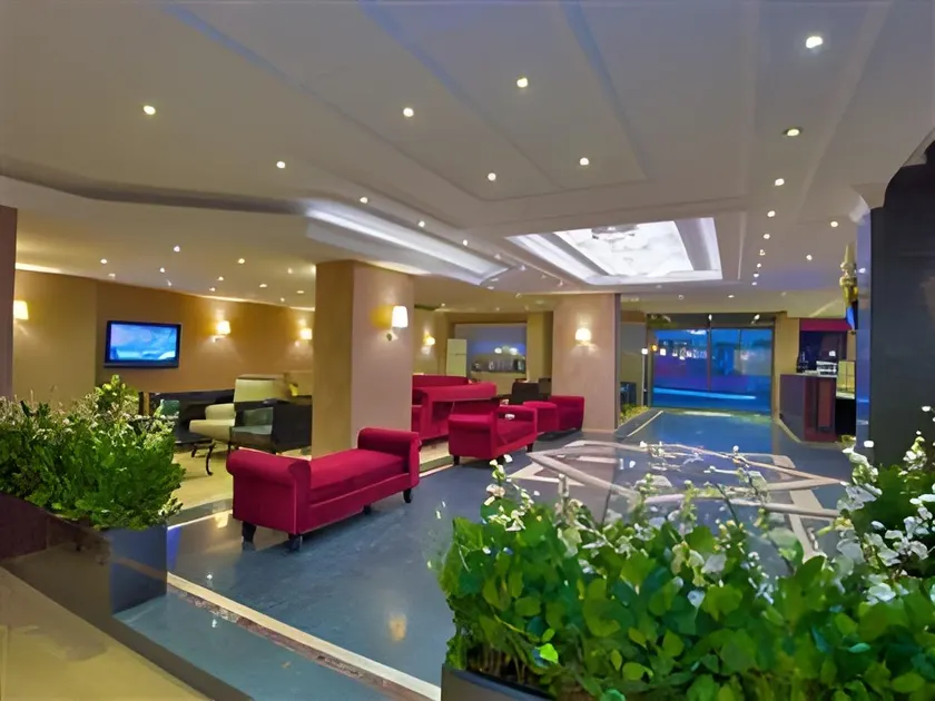 Hotel Grand Emin - Image 1