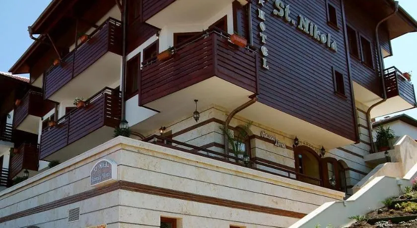 Family Hotel Saint Nikola - Image 1