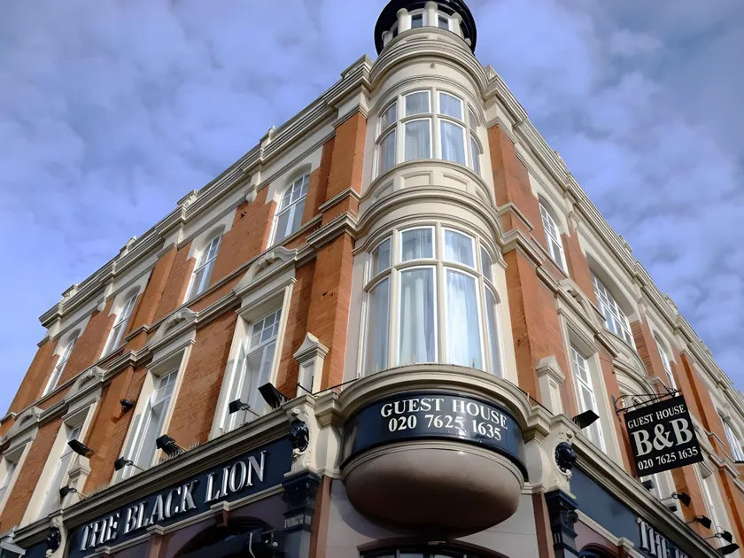 The Black Lion Pub & Boutique Guesthouse - Image 1