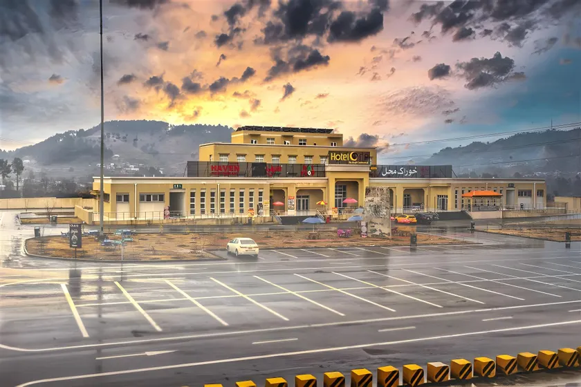 Hotel One Mansehra - Image 1