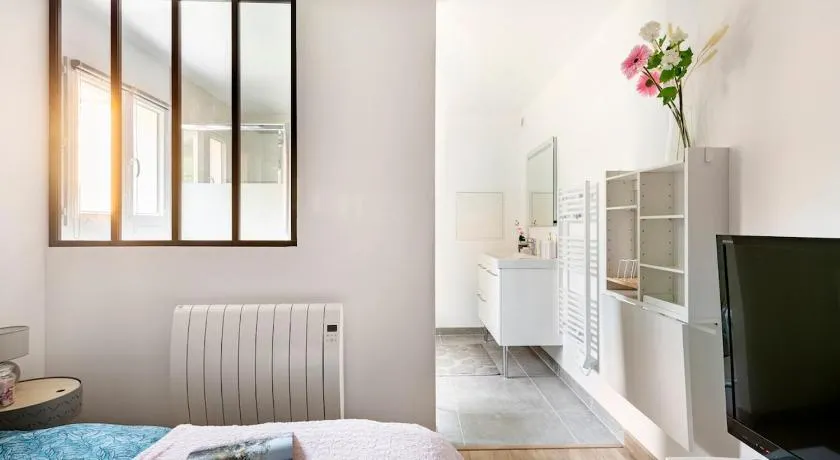 Suite cosy indépendante au calme - Image 1