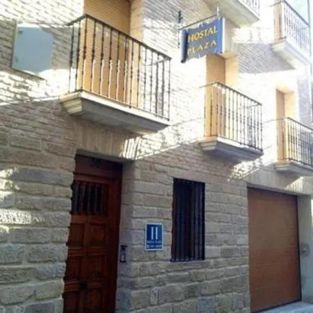 Hostal La Plaza - Image 1