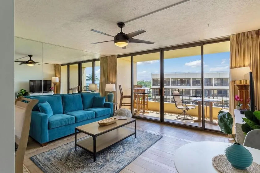 Sugar Beach 207 Ocean Views in Upgraded Beachfront Condo Home - Image 1