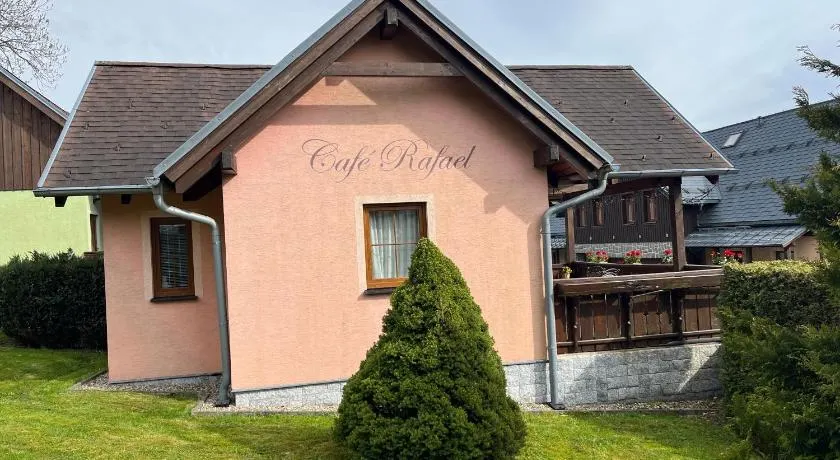 Rodinné apartmány Rafael Bedřichov - Image 1