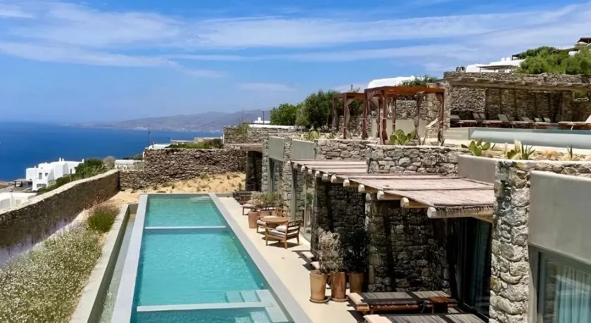 Hotiday Mykonos Fanari - Image 1