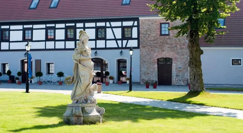 Pałac Łagów - Hotel - Image 1