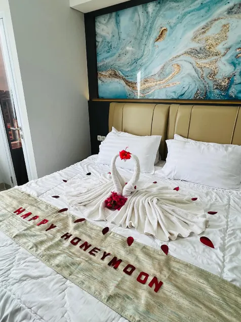 Romantic Ocean View Apartment in lampung city mall - Image 1