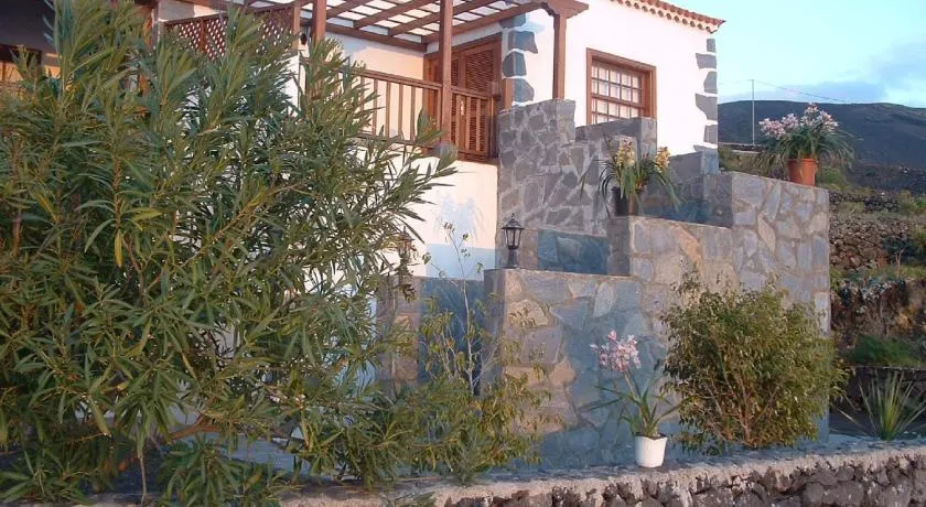 House the Viñas 2 With views of the sea, the mountains and the volcanoes - Image 1