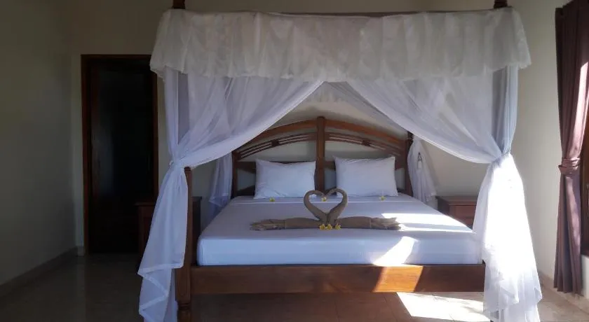 Warung Pantai Bungalows - Image 1
