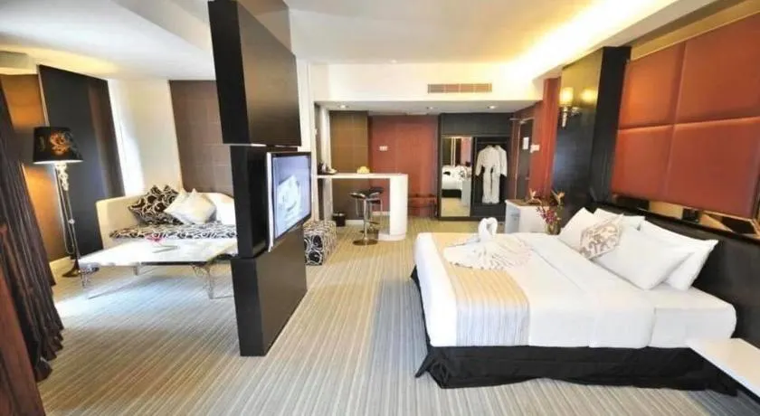 Capitol Park By Sahara Hotel - Image 1