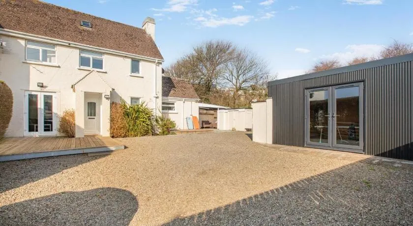 4 Bed in Woolacombe oc-w35003 - Image 1