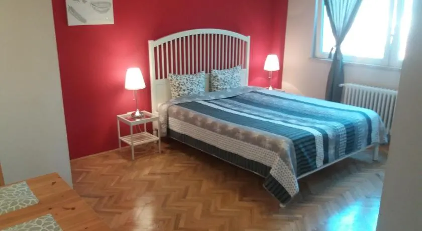 Budanest Apartments - Image 1